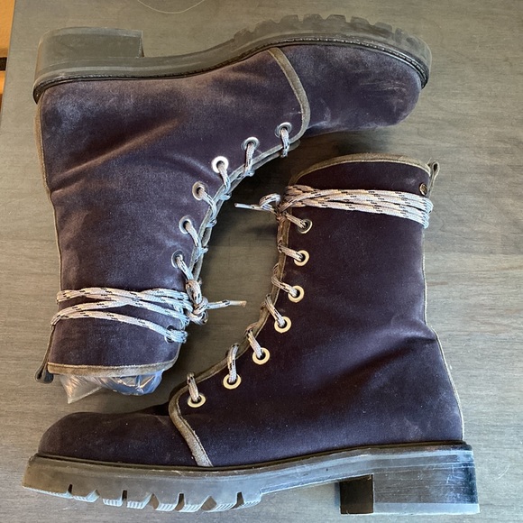 Stuart Weitzman Metermaid velvet boots - Picture 4 of 8